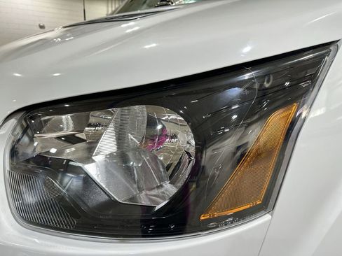 Used 2024 Ford Transit 250 Low Roof w/ Exterior Upgrade Package image 26