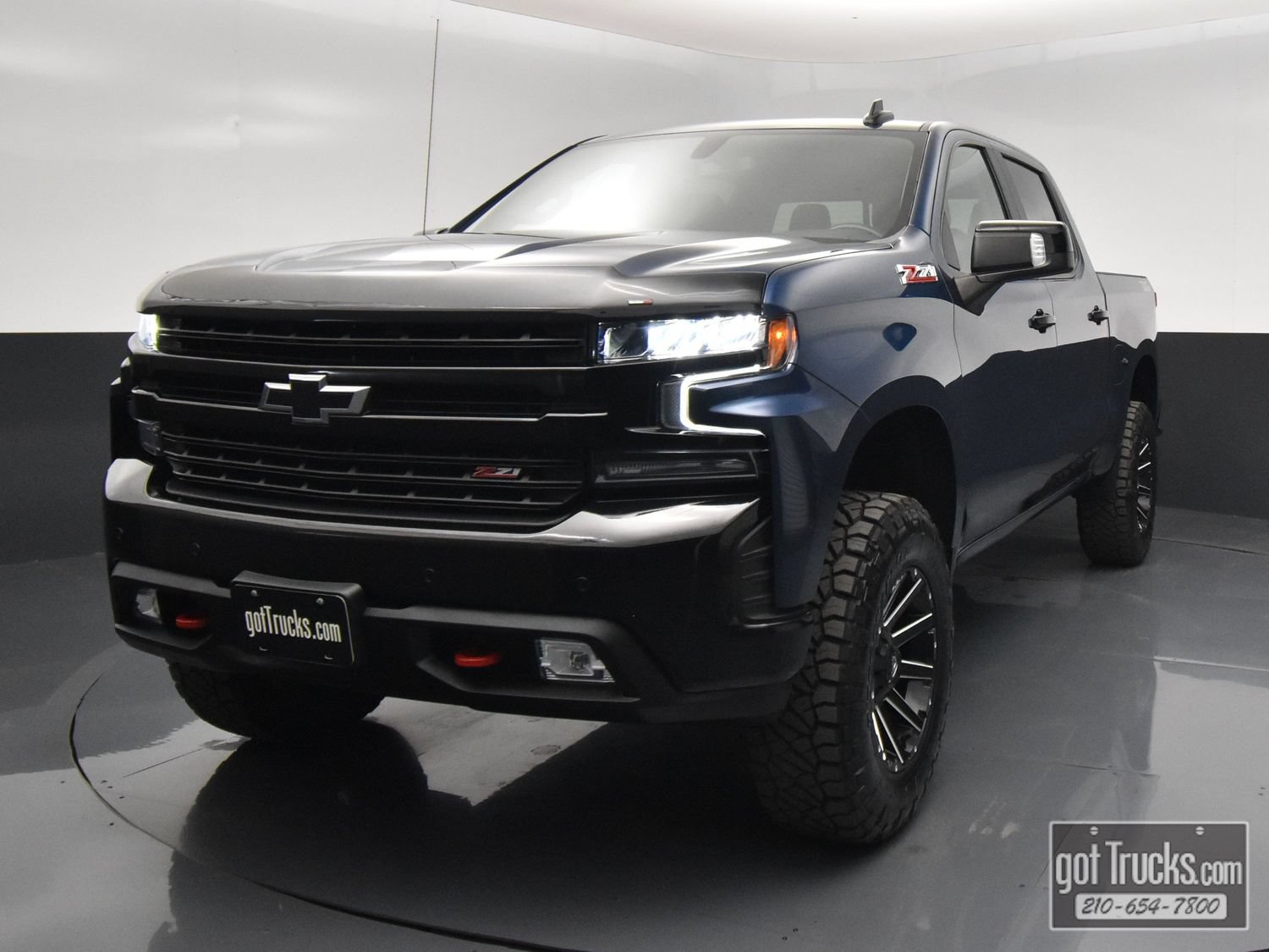 Used 2022 Chevrolet Silverado 1500 LT Trail Boss w/ Convenience Package II AWD/4WD image 52