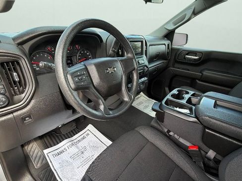 Certified 2025 Chevrolet Silverado 1500 Custom Trail Boss w/ Turbomax Blackout Package AWD/4WD image 18