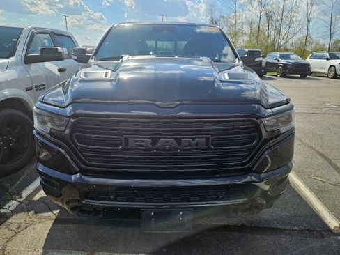 Used 2022 RAM 1500 Limited AWD/4WD image 2