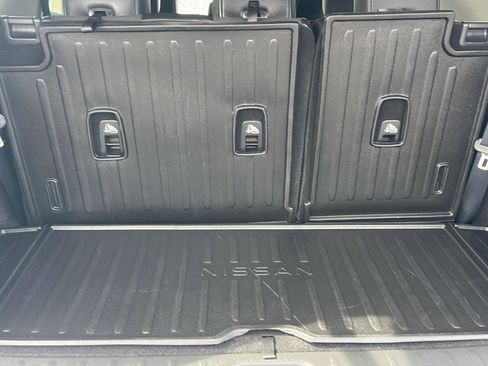 Used 2024 Nissan Pathfinder Platinum w/ Cargo Package image 24