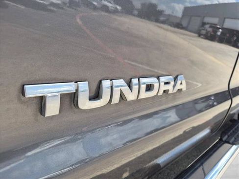 Used 2013 Toyota Tundra 2WD CrewMax w/ SR5 Pkg image 13