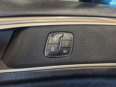 Used 2018 Lincoln MKZ Premiere FWD image 18