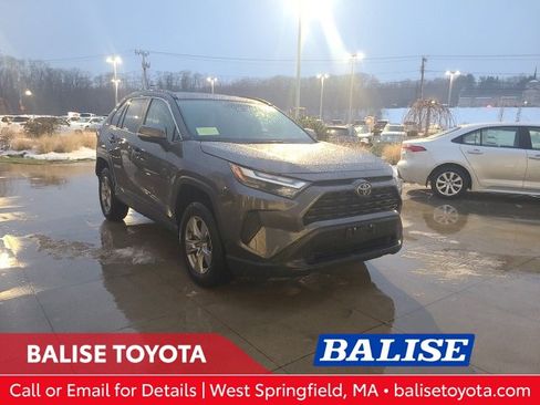 Used 2024 Toyota RAV4 XLE image 1