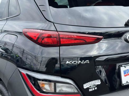 Used 2023 Hyundai Kona SEL image 8