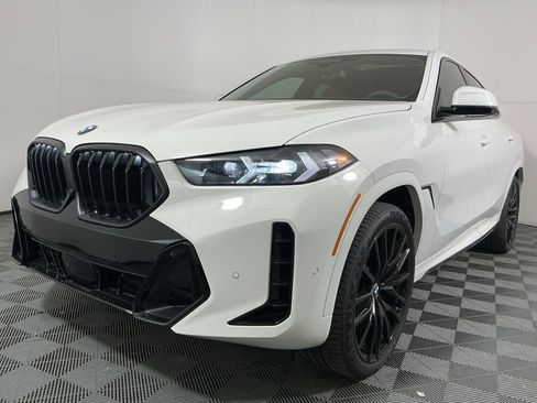 New 2026 BMW X6 xDrive40i AWD/4WD image 2