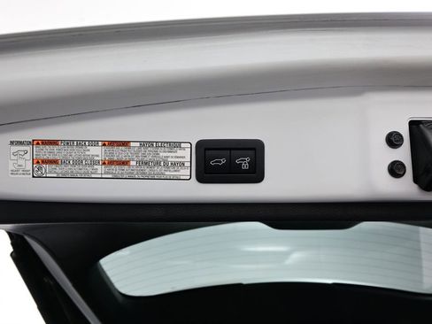 Used 2023 Toyota Corolla Cross XLE w/ Convenience Package FWD image 35