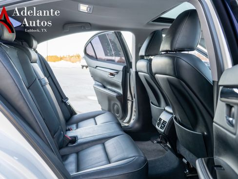 Used 2017 Lexus ES 350 image 8