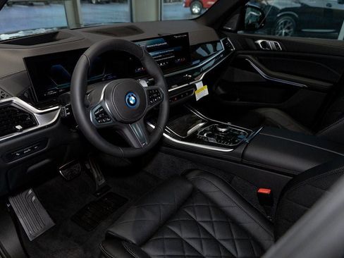 New 2026 BMW X5 xDrive50e w/ M Sport Package image 15