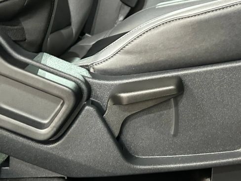 Used 2024 Ford Bronco Big Bend AWD/4WD image 46