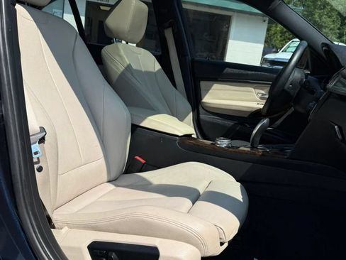 Used 2015 BMW 335i xDrive Sedan AWD/4WD image 18
