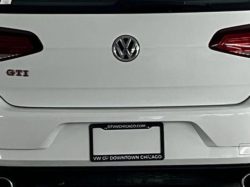 Certified 2021 Volkswagen GTI S image 34