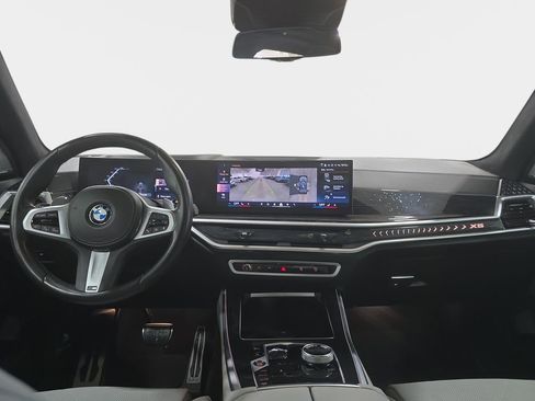 Certified 2024 BMW X5 xDrive40i w/ Executive Package image 10