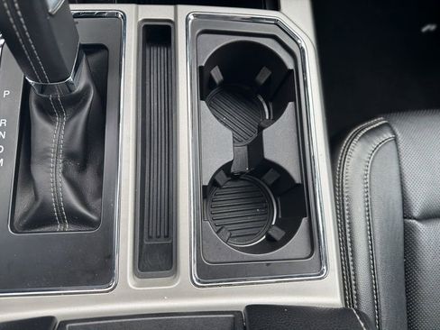 Used 2018 Ford F150 Lariat image 21