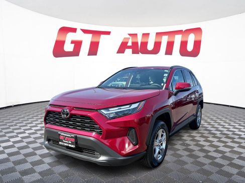 Used 2023 Toyota RAV4 XLE FWD image 2