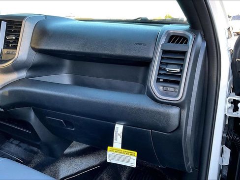 New 2026 RAM 5500 Tradesman AWD/4WD image 28