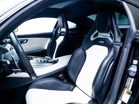 Used 2020 Mercedes-Benz AMG GT C image 18
