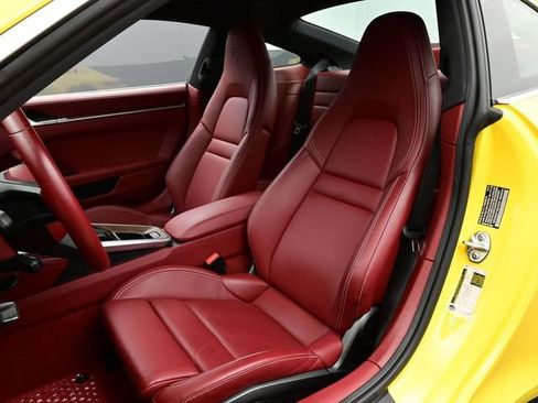 Certified 2024 Porsche 911 Carrera S RWD image 5