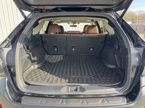 Used 2021 Subaru Outback Touring XT image 17