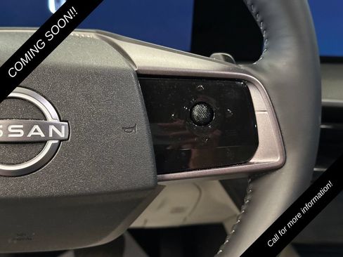 Used 2025 Nissan Murano SV AWD/4WD image 12
