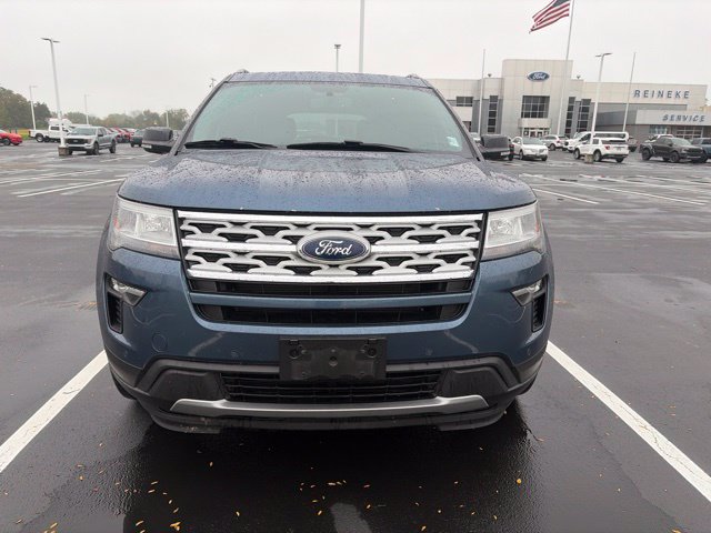 Used 2018 Ford Explorer XLT w/ Equipment Group 202A AWD/4WD image 6