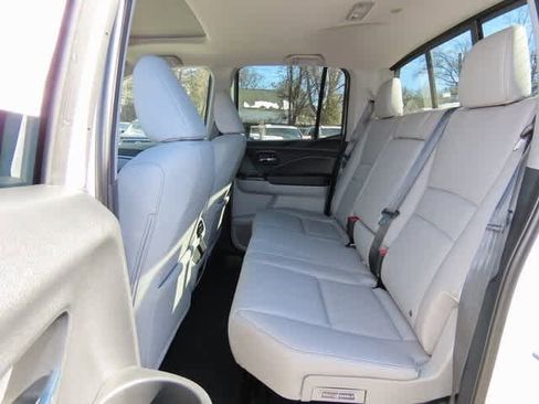 New 2026 Honda Ridgeline RTL image 12