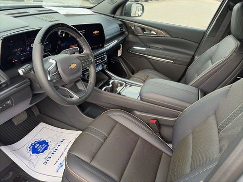 New 2026 Chevrolet Traverse High Country image 16