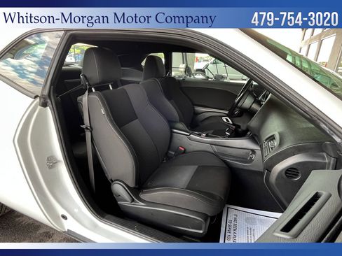 Used 2022 Dodge Challenger R/T image 31