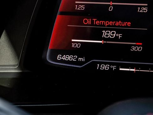 Used 2020 Chevrolet Corvette Stingray Premium Cpe w/ 3LT Preferred Equipment Group RWD image 16