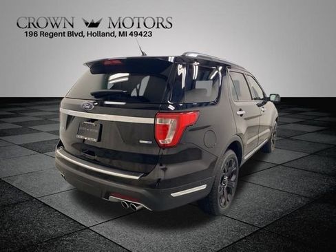 Used 2019 Ford Explorer Platinum image 6