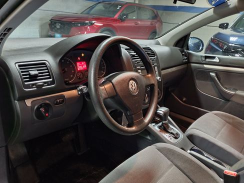 Used 2008 Volkswagen Rabbit S FWD image 14