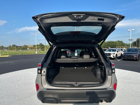 Used 2026 Subaru Forester Touring w/ Touring Hybrid Package AWD/4WD image 9