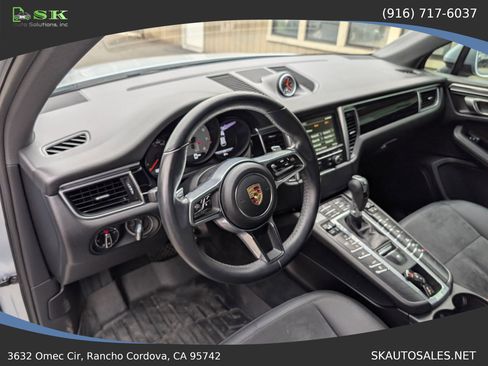 Used 2016 Porsche Macan S image 21
