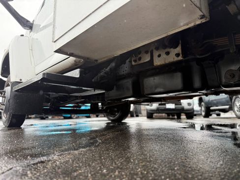 Used 2007 Chevrolet Kodiak C4500 2WD Regular Cab image 18