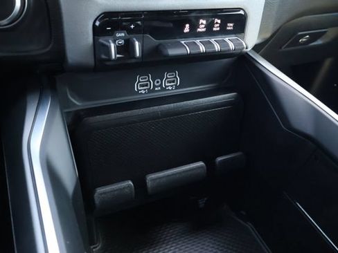 Used 2025 RAM 1500 Lone Star RWD image 13