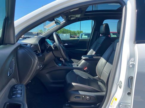 Used 2023 Chevrolet Equinox RS w/ RS Leather Package image 10