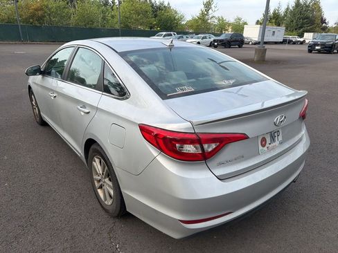Used 2017 Hyundai Sonata SE FWD image 5