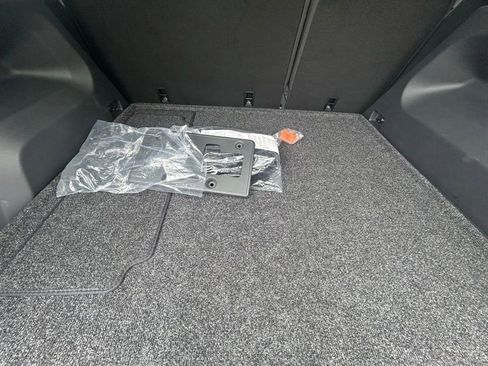 Certified 2024 Volkswagen Atlas Cross Sport SE image 43