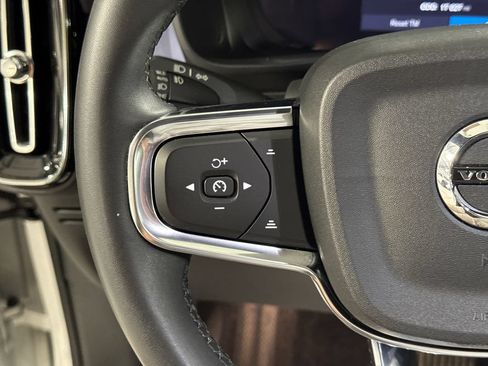 Certified 2023 Volvo C40 P8 Recharge Plus AWD/4WD image 12