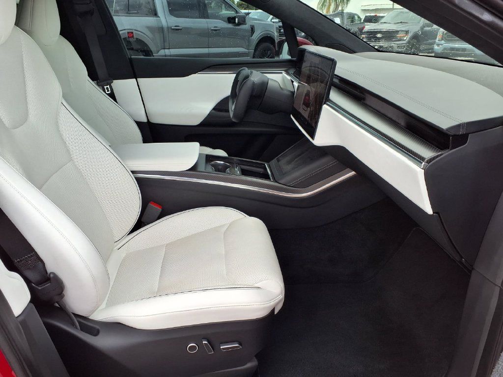 Used 2022 Tesla Model X Plaid AWD/4WD image 11