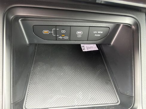New 2025 Kia K5 LXS image 28
