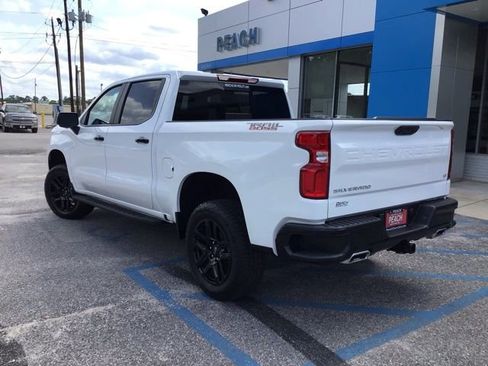 New 2026 Chevrolet Silverado 1500 LT Trail Boss w/ LT Trail Boss Premium Package AWD/4WD image 4
