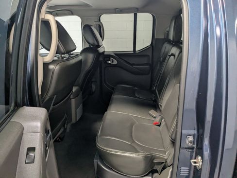 Used 2020 Nissan Frontier PRO-4X AWD/4WD image 19