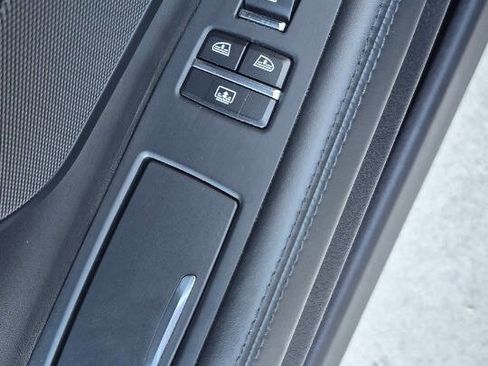 Used 2011 BMW ALPINA B7 w/ Driver Assistance Pkg image 60