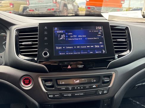 Used 2023 Honda Ridgeline RTL image 32