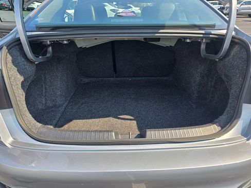 Used 2024 Volkswagen Jetta SE image 17