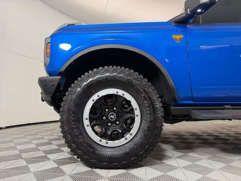 Used 2024 Ford Bronco Badlands AWD/4WD image 29
