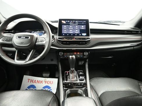 Used 2024 Jeep Compass Trailhawk image 30