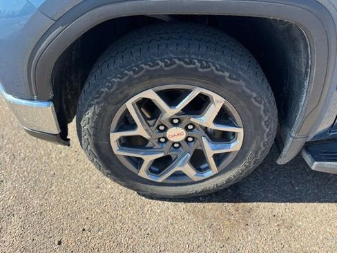 Used 2024 GMC Sierra 1500 SLT w/ SLT Premium Plus Package image 10