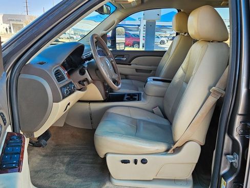 Used 2014 Chevrolet Silverado 2500 LTZ image 15